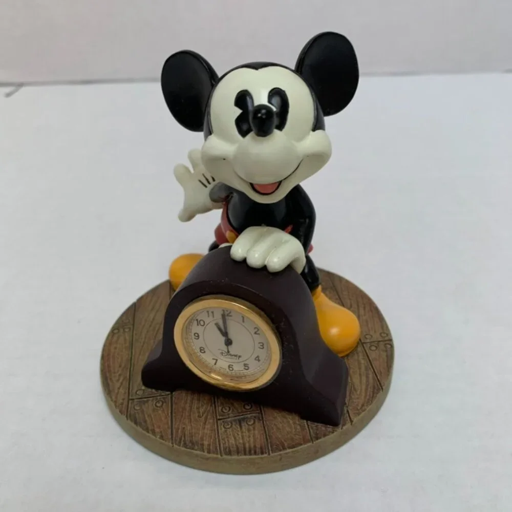 Vintage 1990's Disney Mickey Mouse Desk Clock